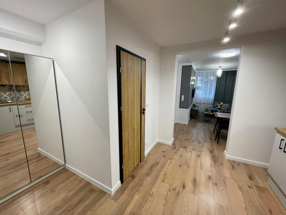 Przestronny Apartament W Centrum Miasta Радом Экстерьер фото